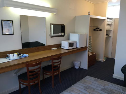 Blue Lake Motel - Australia Accommodation 3