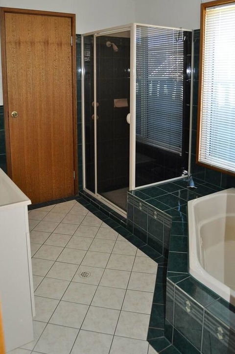 Baywatch - Australia Accommodation 1