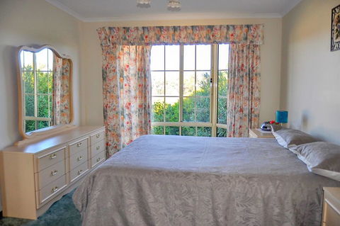 Baywatch - Australia Accommodation 3