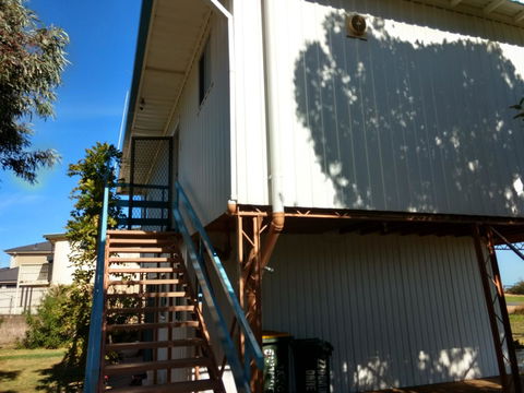 Seafront Shack - Australia Accommodation 6