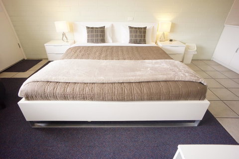 Harbour View Motel - Australia Accommodation 34