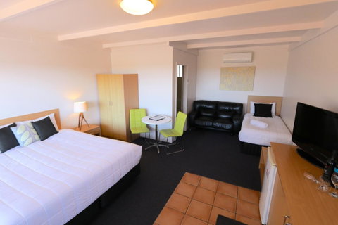 Harbour View Motel - Australia Accommodation 18