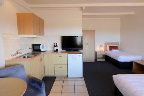 Harbour View Motel - Australia Accommodation 27