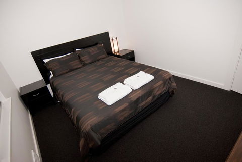 The Commodore - Australia Accommodation 17