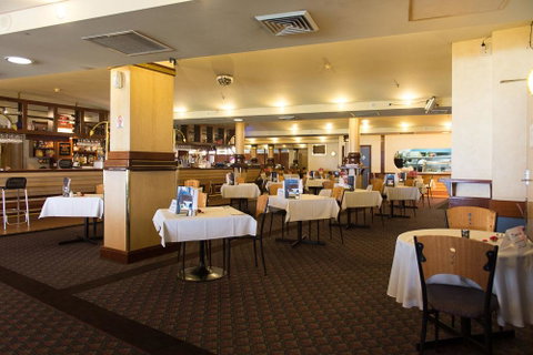 Grand Tasman Hotel - Australia Accommodation 1