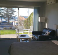 2 Austinmer Studio - Australia Accommodation