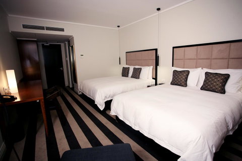 Ellen Hotel - Australia Accommodation 19