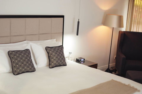 Ellen Hotel - Australia Accommodation 10