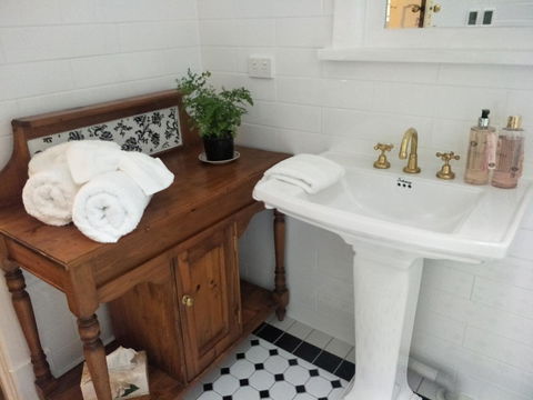 Fernweh Guesthouse - Australia Accommodation 15