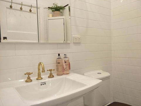 Fernweh Guesthouse - Australia Accommodation 18