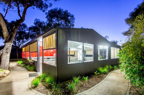 BIG4 Renmark Riverfront Holiday Park - Australia Accommodation 44