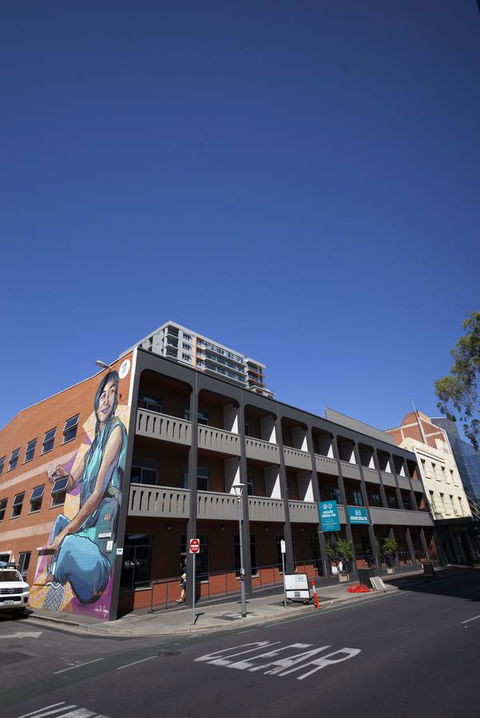 YHA Adelaide Central - Australia Accommodation 6