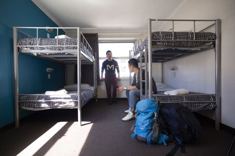 YHA Adelaide Central - Australia Accommodation 10