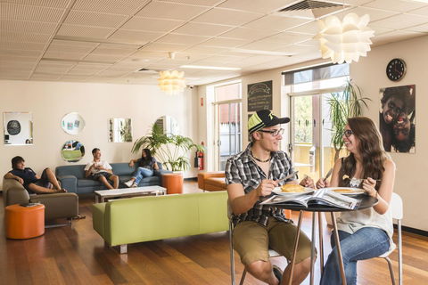 YHA Adelaide Central - Australia Accommodation 35