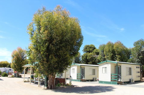 Ardrossan Caravan Park - Australia Accommodation 24