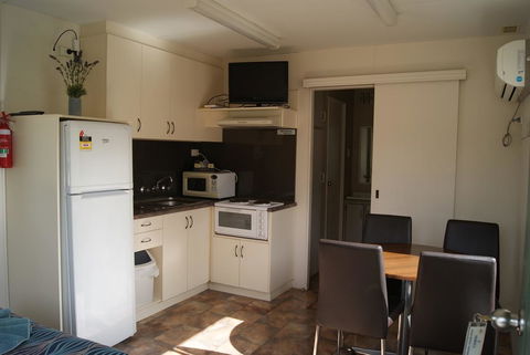 Ardrossan Caravan Park - Australia Accommodation 17