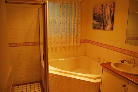 A Secret Treasure - Australia Accommodation 10