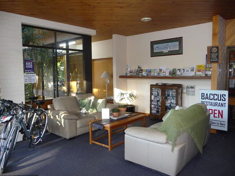 The Wine Vine Hotel - Australia Accommodation 9