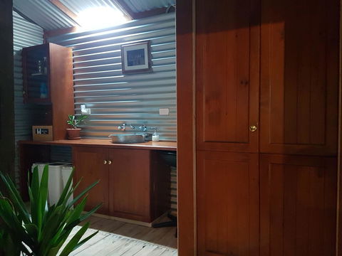 Possum Cottage - Australia Accommodation 22