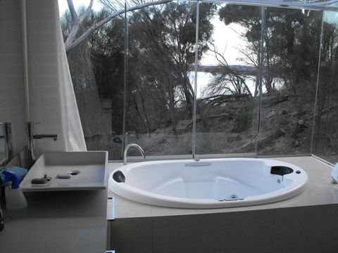 Saar River House - Australia Accommodation 18