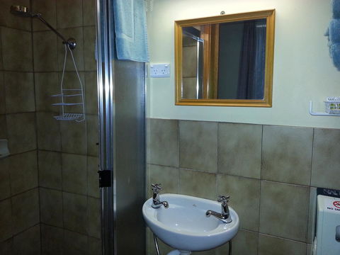 Sonbern Lodge Motel - Australia Accommodation 18