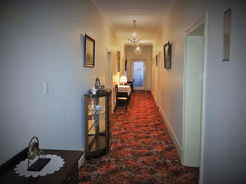 Sonbern Lodge Motel - Australia Accommodation 8
