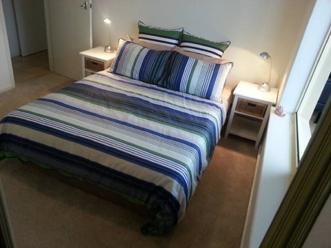 Acaill Accommodation Esplanade Living Self Check-In Self Check-Out - Australia Accommodation 19