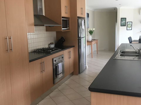 Apartment 229 Mount Gambier - Australia Accommodation 2