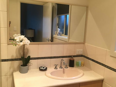 Apartment 229 Mount Gambier - Australia Accommodation 4