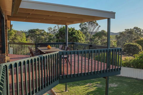 Seacroft - Australia Accommodation 21