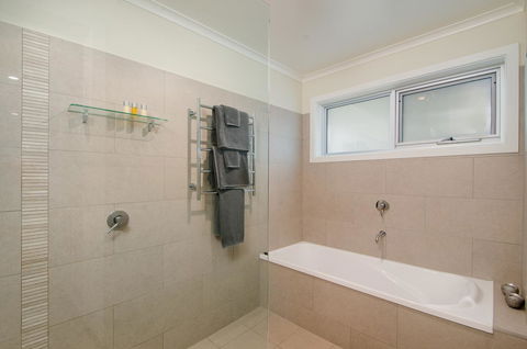 City One Apartment - Australia Accommodation 4