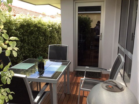 City One Apartment - Australia Accommodation 7
