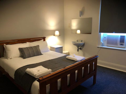 Cornwall Hotel - Australia Accommodation 17