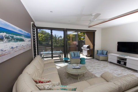 Boom 6 Boomerang Beach - Australia Accommodation 8