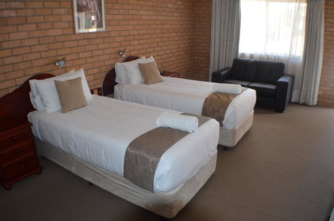 Deer Park Motor Inn Armidale - Australia Accommodation 4
