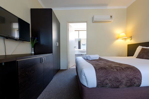 Abcot Inn - Australia Accommodation 9