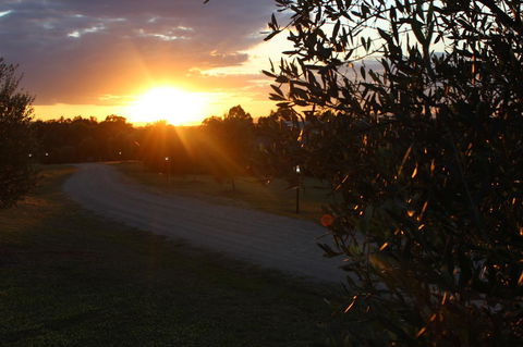 Beltana Villas - Australia Accommodation 26