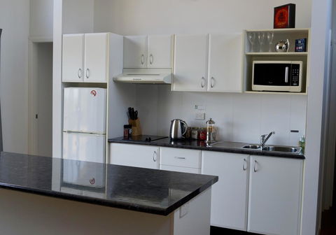 Beltana Villas - Australia Accommodation 25