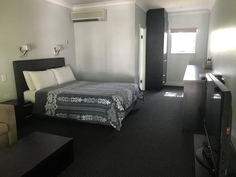 St Francis Winery - Australia Accommodation 1