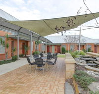 Strath Motel - Australia Accommodation