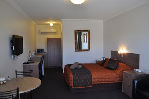Augusta Courtyard Motel - Australia Accommodation 0