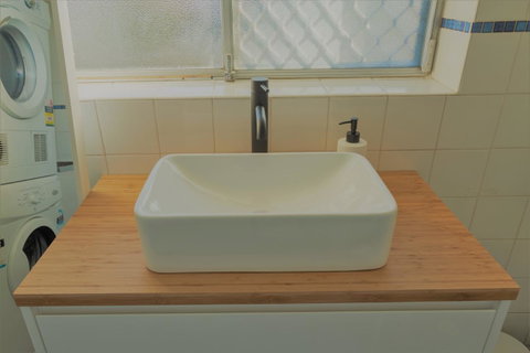 Henley Beach South, Amazing Views, Huge Private Balcony! - Australia Accommodation 17