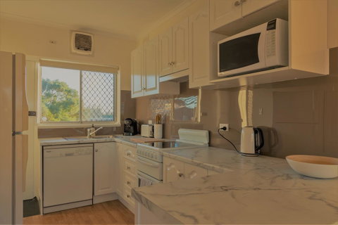 Henley Beach South, Amazing Views, Huge Private Balcony! - Australia Accommodation 12