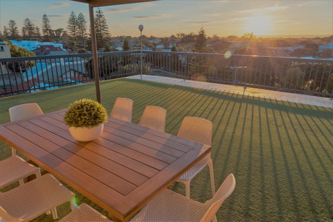 Henley Beach South, Amazing Views, Huge Private Balcony! - Australia Accommodation 0