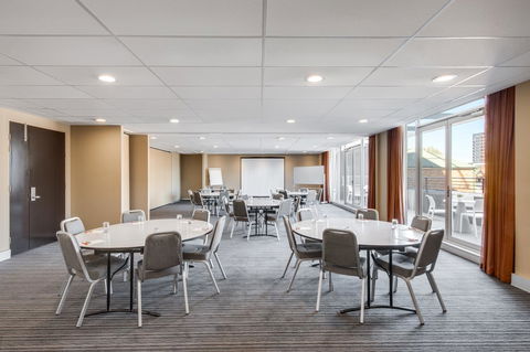 Adina Apartment Hotel Wollongong - Australia Accommodation 29
