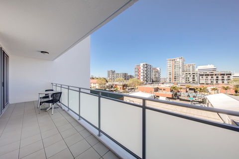 Adina Apartment Hotel Wollongong - Australia Accommodation 19