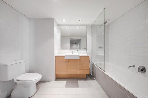 Adina Apartment Hotel Wollongong - Australia Accommodation 6