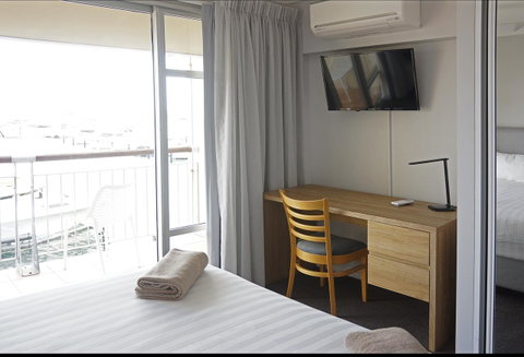 Oceanside 23 - Australia Accommodation 10