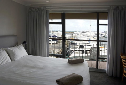 Oceanside 23 - Australia Accommodation 0