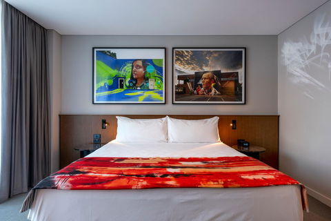 The Adnate Perth - Art Series - Australia Accommodation 16